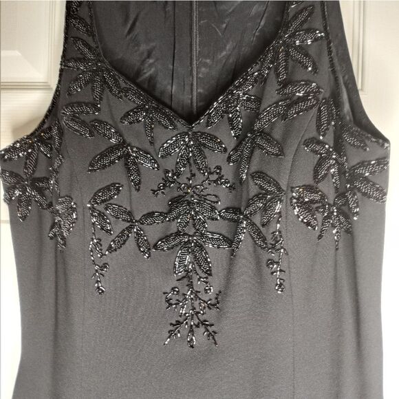 Michaelangelo 14 Black Beaded Embroidered Sleeveless Lined Party Maxi Dress. - Picture 4 of 10